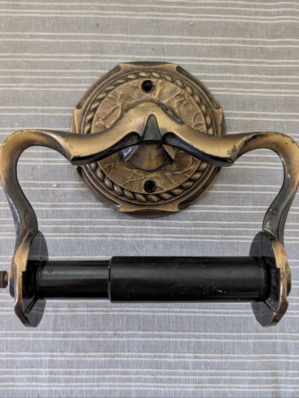 Vintage Solid Brass Ornate Black Toilet Paper Holder Hardware Decor